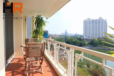 Modern serviced apartment for rent in Xuan Dieu, 3 bedroom & lake view