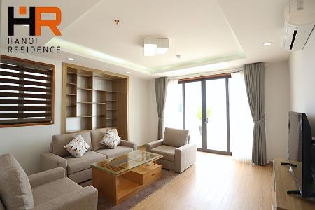 Top-floor one bed apartment with big balcony & lake view in Yen Phu street