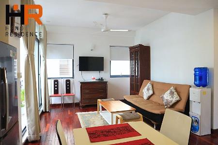 Bright 02 bedroom apartment for rent in Tay Ho, Ha Noi