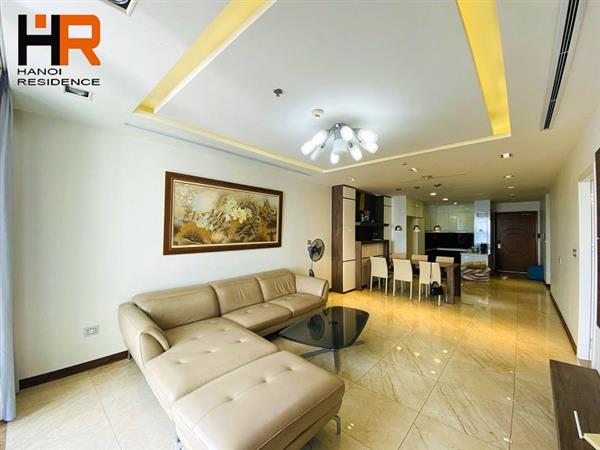 3-bedroom apartment on a high floor with full furniture, nice view for rent in Vinhomes Nguyen Chi Thanh 