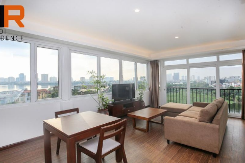 Top floor & Lake view apartment 01 bedroom on To Ngoc Van st