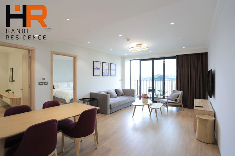 Beautiful & Lake view apartment 02 beds for rent on Truc Bach st