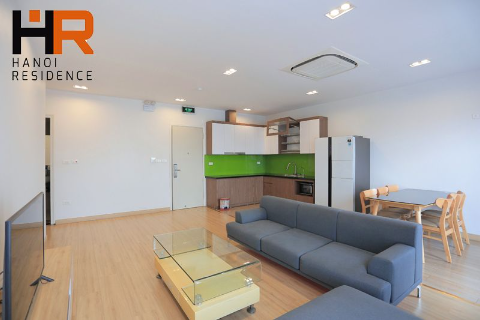 Beautiful & Lake view apartment 03 beds, fully furnished & nature light