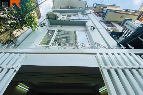 Good price 3 bedroom house for with roof terrace, large parking for rent in Tay Ho