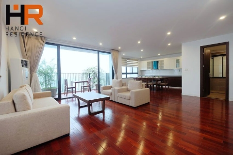 Lake view apartment for rent in Dang Thai Mai with service & 3 bedroom
