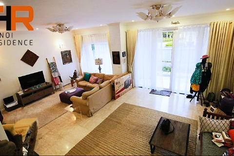 Renovated villa in block T Ciputra, 4 bedroom, big yards & nature light