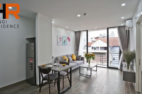 Newly & Bright 01 bedroom apartment on To Ngoc Van street