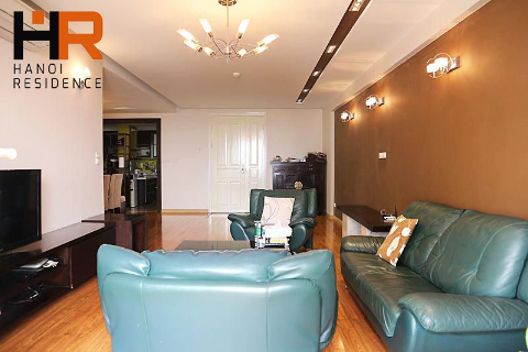 182m2 apartment for rent in Ciputra with 3 bedrooms, nice furniture