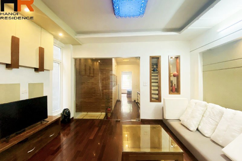 House in Tay Ho for rent with 4 bedrooms, nature light, quiet space.