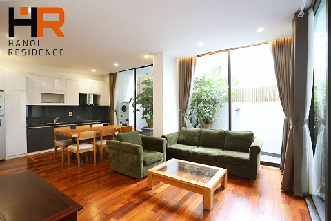 Swimming pool & Modern apartment 02 beds for rent in Tay Ho dist