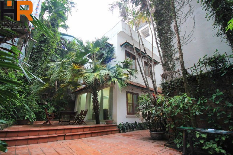 Large Garden House with 4 Bedrooms for rent in To Ngoc Van street