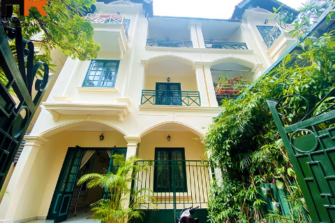 4-Bedroom House with full furniture for rent in To Ngoc Van street