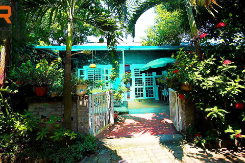 Garden House with 2 Bedrooms for rent in Tay Ho