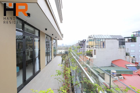 Brand-new 02 beds apartment with larger balcony & lake view in Truc Bach