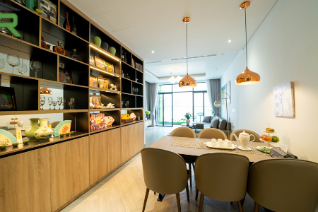 Modern 2 bedroom apartment for rent in Sun Ancora Luong Yen with full service