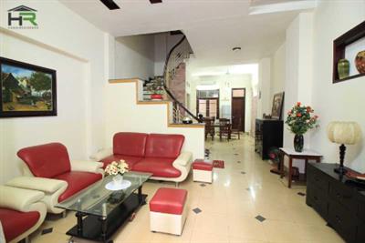 04 bedroom house on Kim Ma with balcony and spacious roof terrace