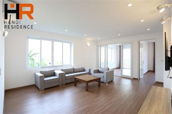 High floor 03 bedroom apartment for rent on Dang Thai Mai, Tay Ho dist