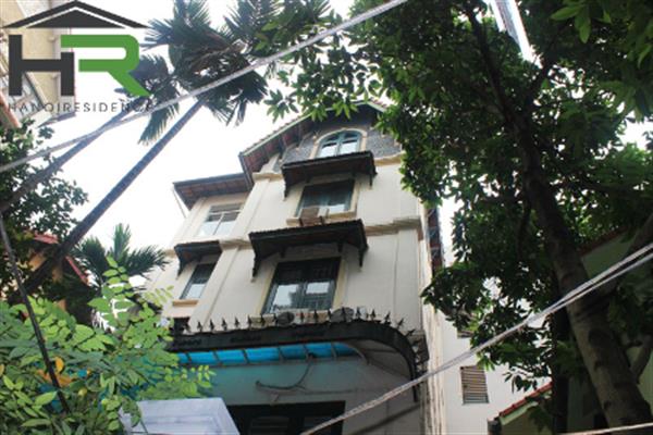 Spacious house for rent in To Ngoc Van, 5 beds, big terrace and jacuzzi.