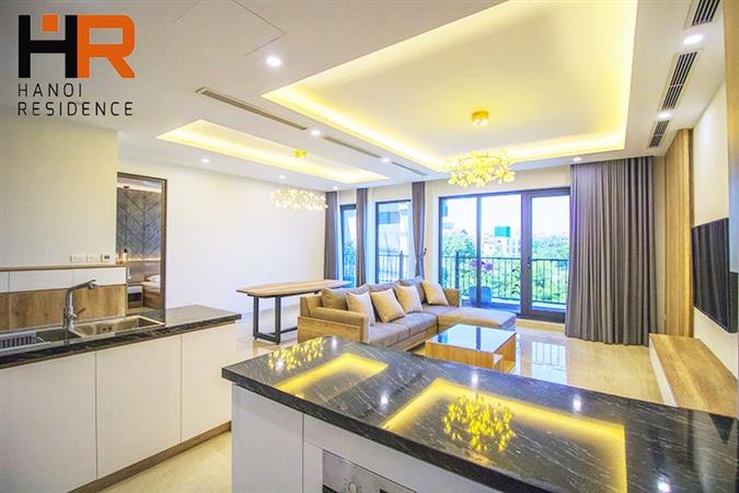 Lake view serviced apartment 03 beds for rent on To Ngoc Van st