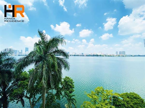 Lake front house with nice design and garage for rent in Tay Ho
