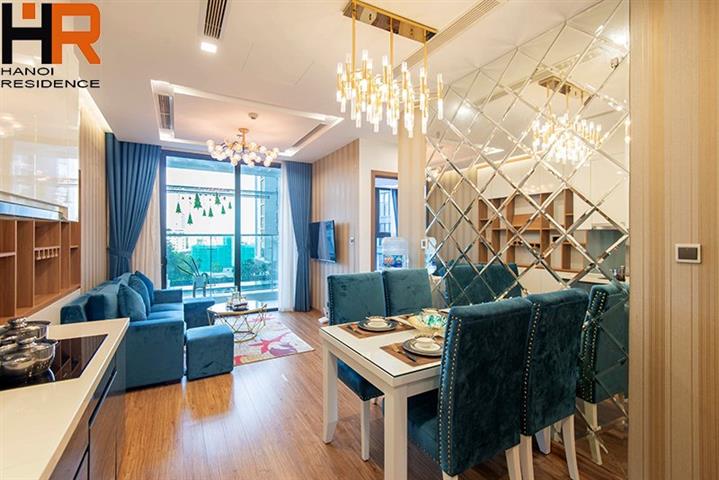 One bedroom apartment for rent in Vinhomes Metropolis with services
