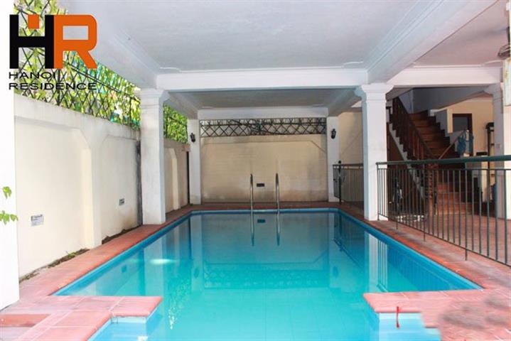 Gorgeous swimming pool villa for rent in Tay Ho with 4 bedrooms, fully furnished, car accessible