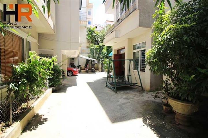Beautiful 4 bedroom house for rent in Au Co street
