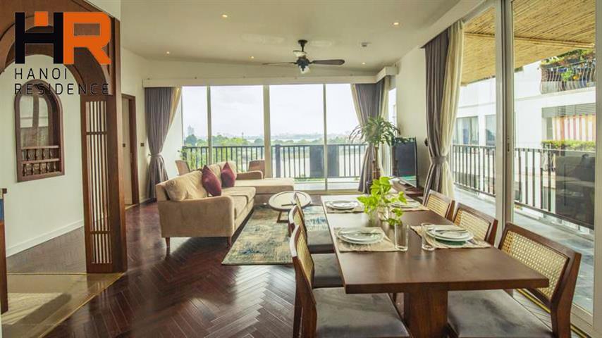 Quality & Lake view 02 bedrooms apartment for rent on Dang Thai Mai st