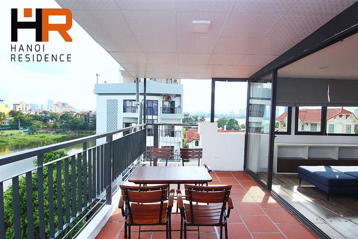 Spacious & Lake view one bed apartment for with big balcony in Tay Ho dist