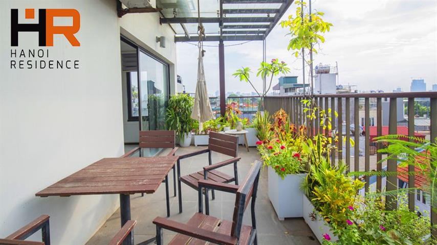 High floor apartment one bed with lots of natural light in Xuan Dieu street
