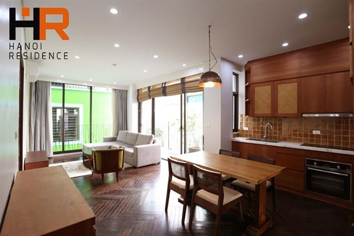 Quality apartment 02 beds with balcony for rent on Dang Thai Mai st