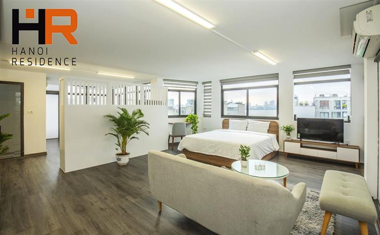 Lake view & Top floor studio apartment for rent in Tay Ho, Ha Noi