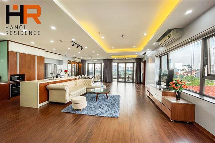 Beautiful apartment 03 beds with balcony & nice view on Trinh Cong Son st