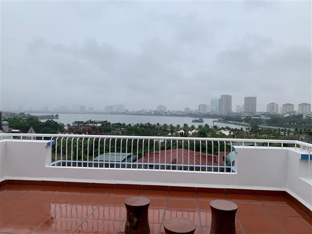 Beautiful and partly furnished 5 bedroom villa for rent with West lake view on Au Co street