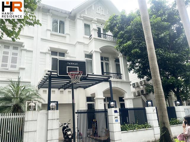 Ciputra villa for rent, 150m2, 4 bedrooms, large living room, nice kitchen