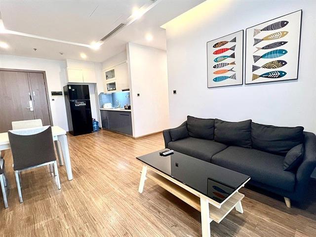High floor and charming 3 bedroom apartment for rent in M2 building in Vinhomes Metropolis