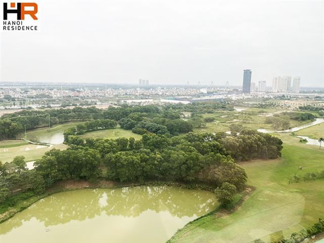 Golf field view, high floor and furnished 3 bedroom apartment for rent in Ciputra