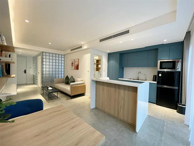 New apartment for rent in Hai Ba Trung, one bedroom with gym & servies