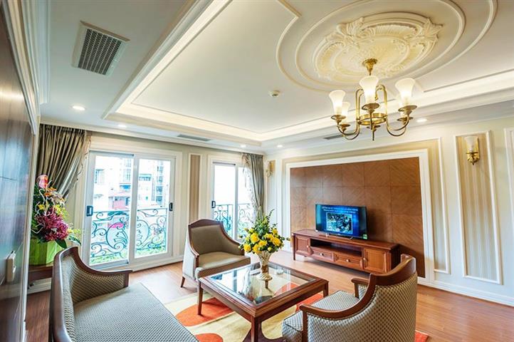 Classical 2 bedroom serviced apartment for rent in Hai Ba Trung district
